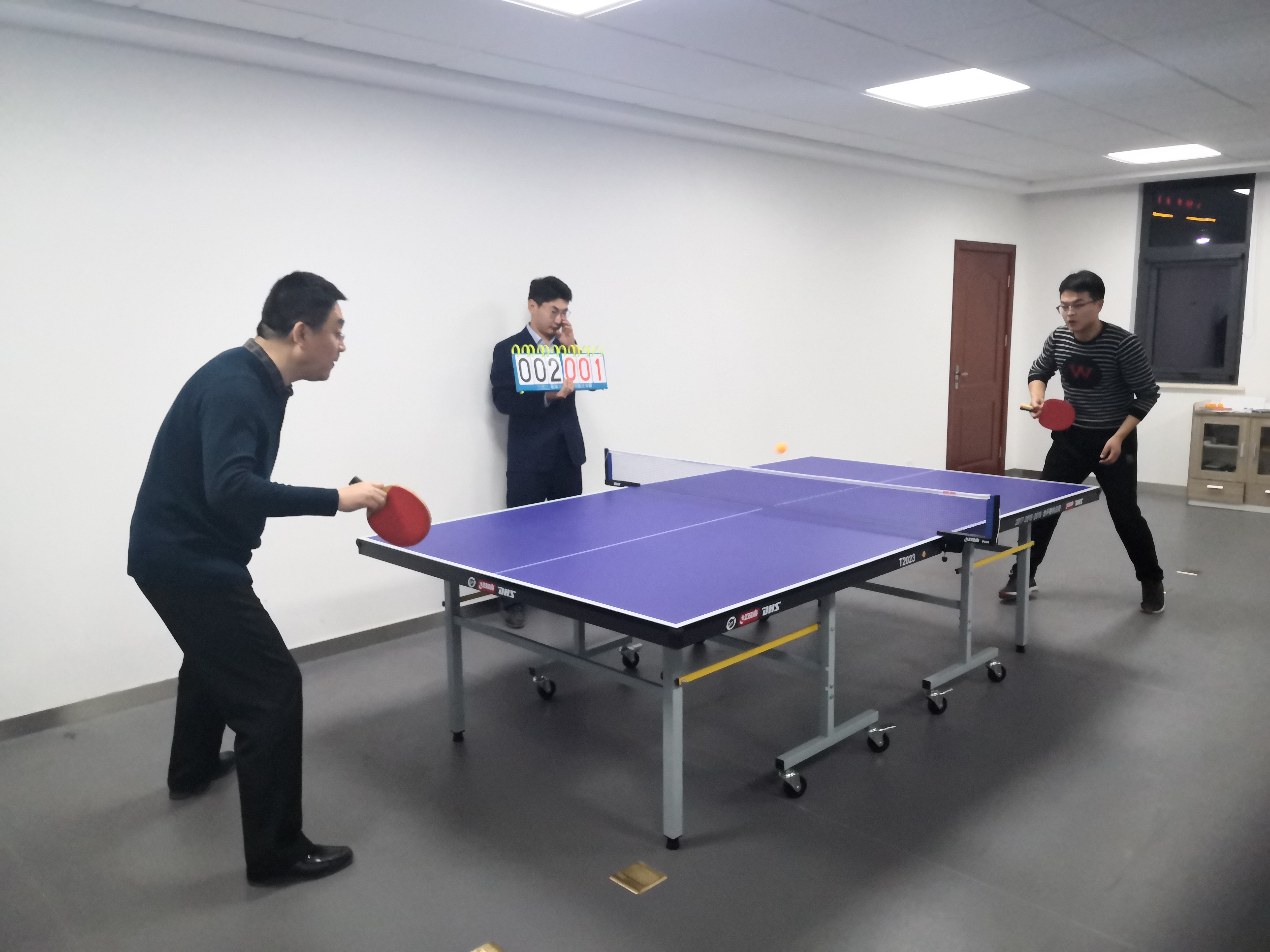 泓源公司舉辦“慶元旦、迎新春”職工乒乓球臺球比賽(圖2)