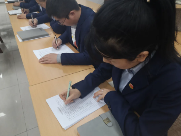 市產投集團團委召開2021年度專題組織生活會(圖4)