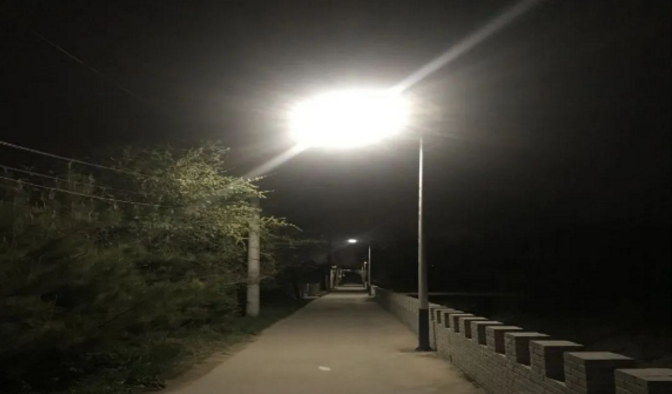 筑起安全墻 照亮鄉村路——市產投集團鼎力支持包抓共建村社文明創建工作(圖3)